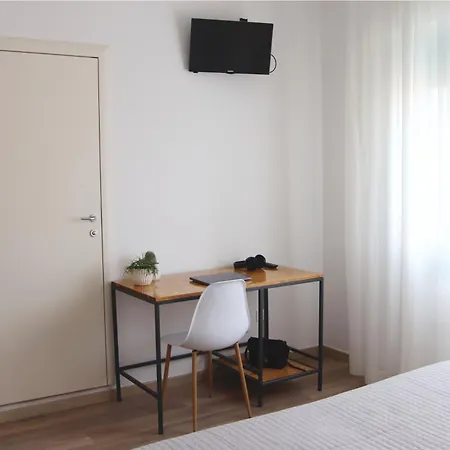 Serena מלון לידו די ג'סולו