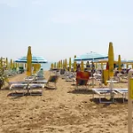 Serena Hotel 3*