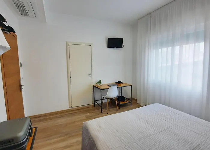 Szálloda Serena 3*